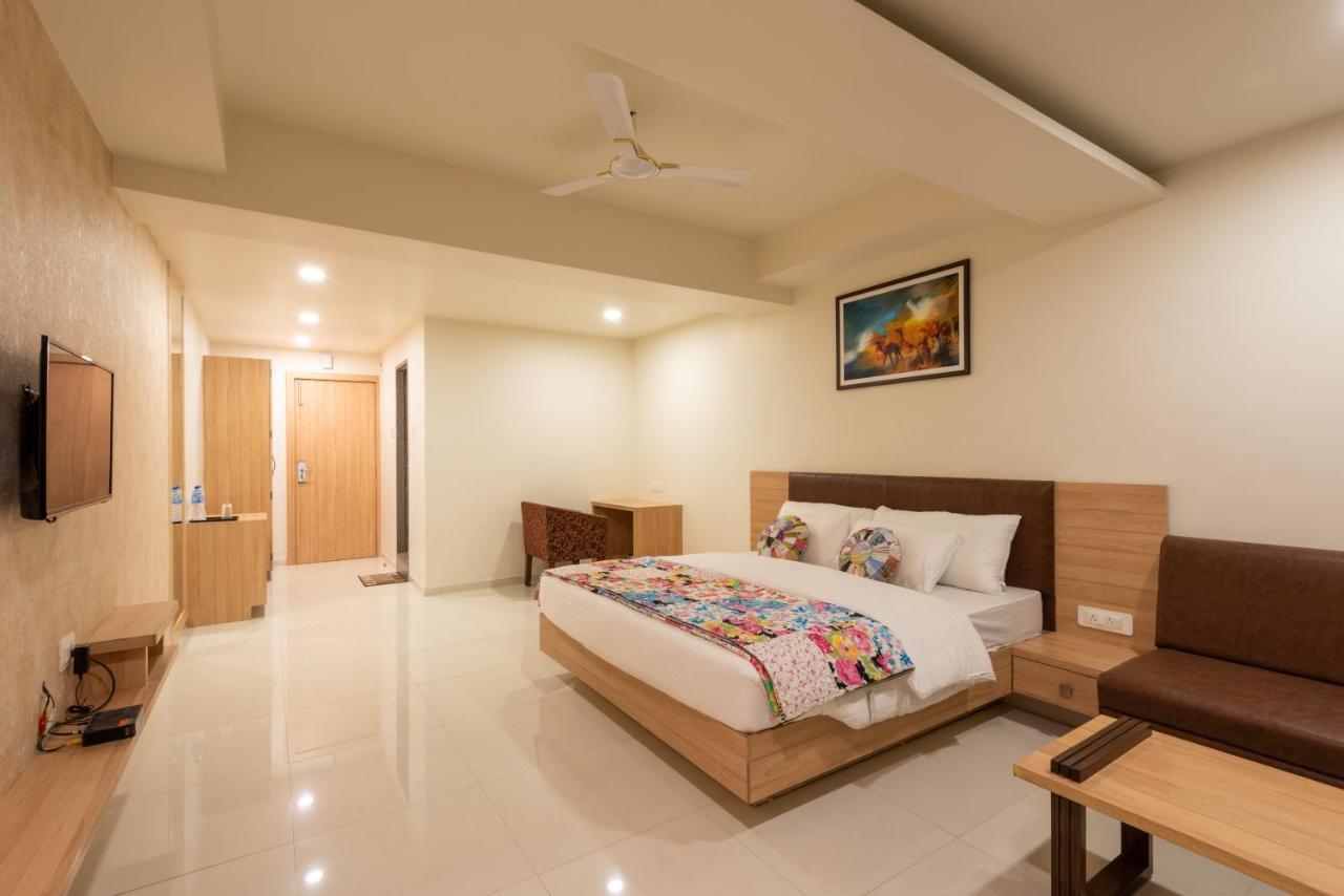 Hotel Drishti,Бхопал Екстер'єр фото