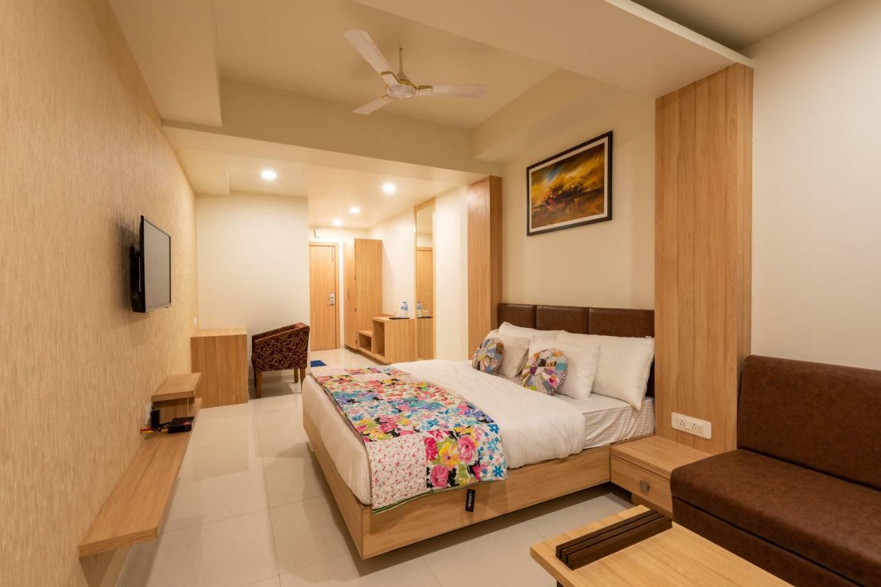 Hotel Drishti,Бхопал Екстер'єр фото