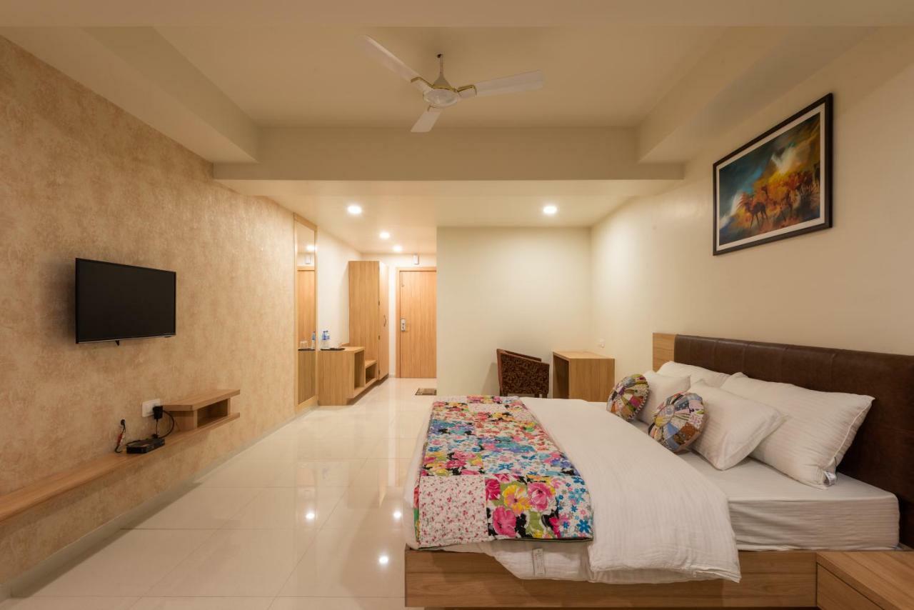 Hotel Drishti,Бхопал Екстер'єр фото